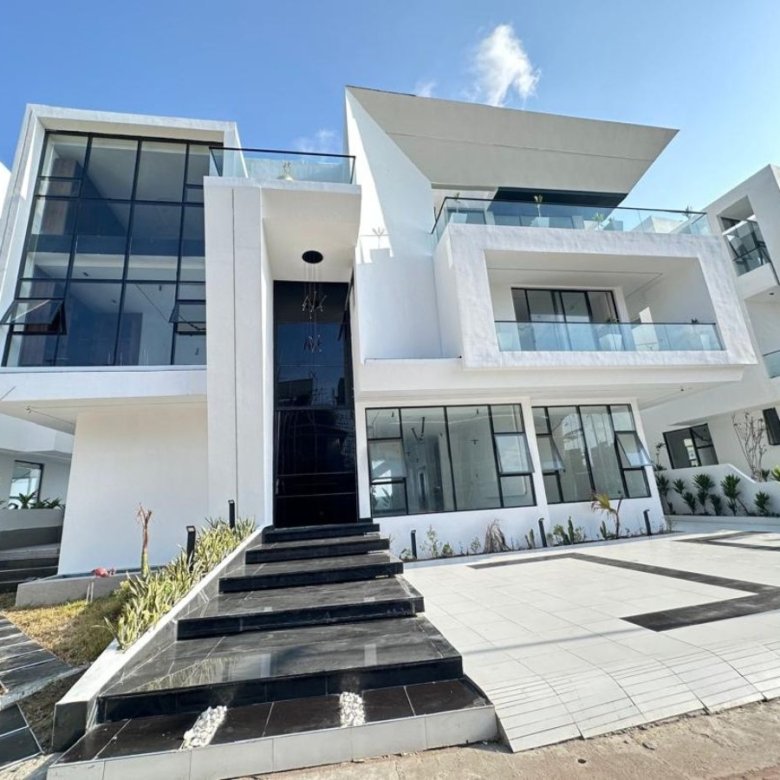 5 Bedroom House for Sale-Osapa London Lekki (2)