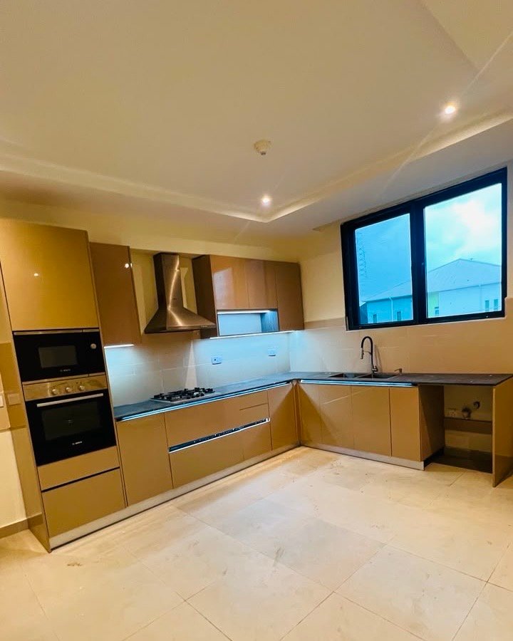2FDEE81D-EBF7-448A-AF4C-AF9DC27781F6 2 Bedroom apartment for sale in Lekki phase 1