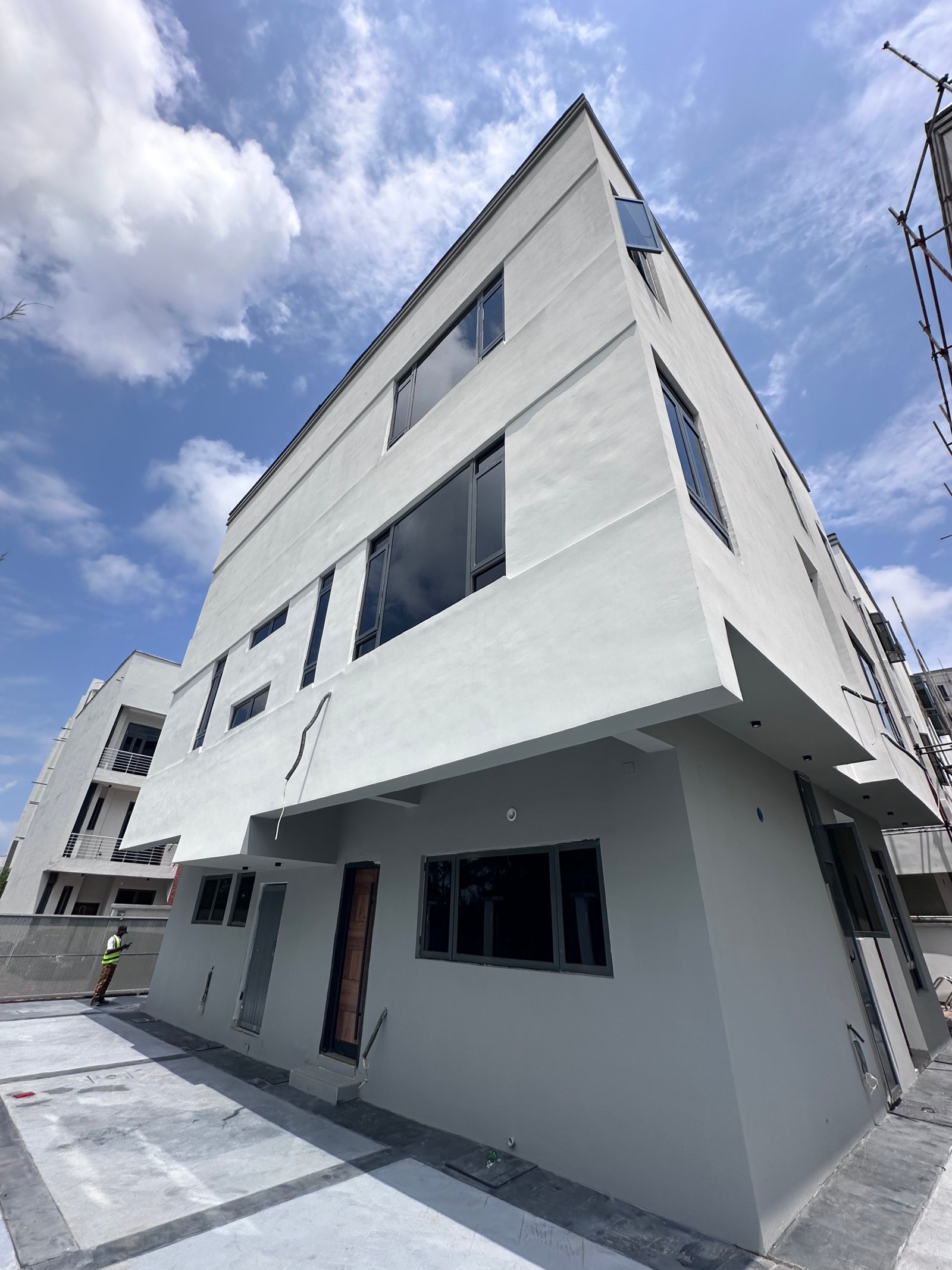 0FAA178D-4A0C-4045-8E2F-F164F1870440 5 bedroom detached duplex in lekki phase 1
