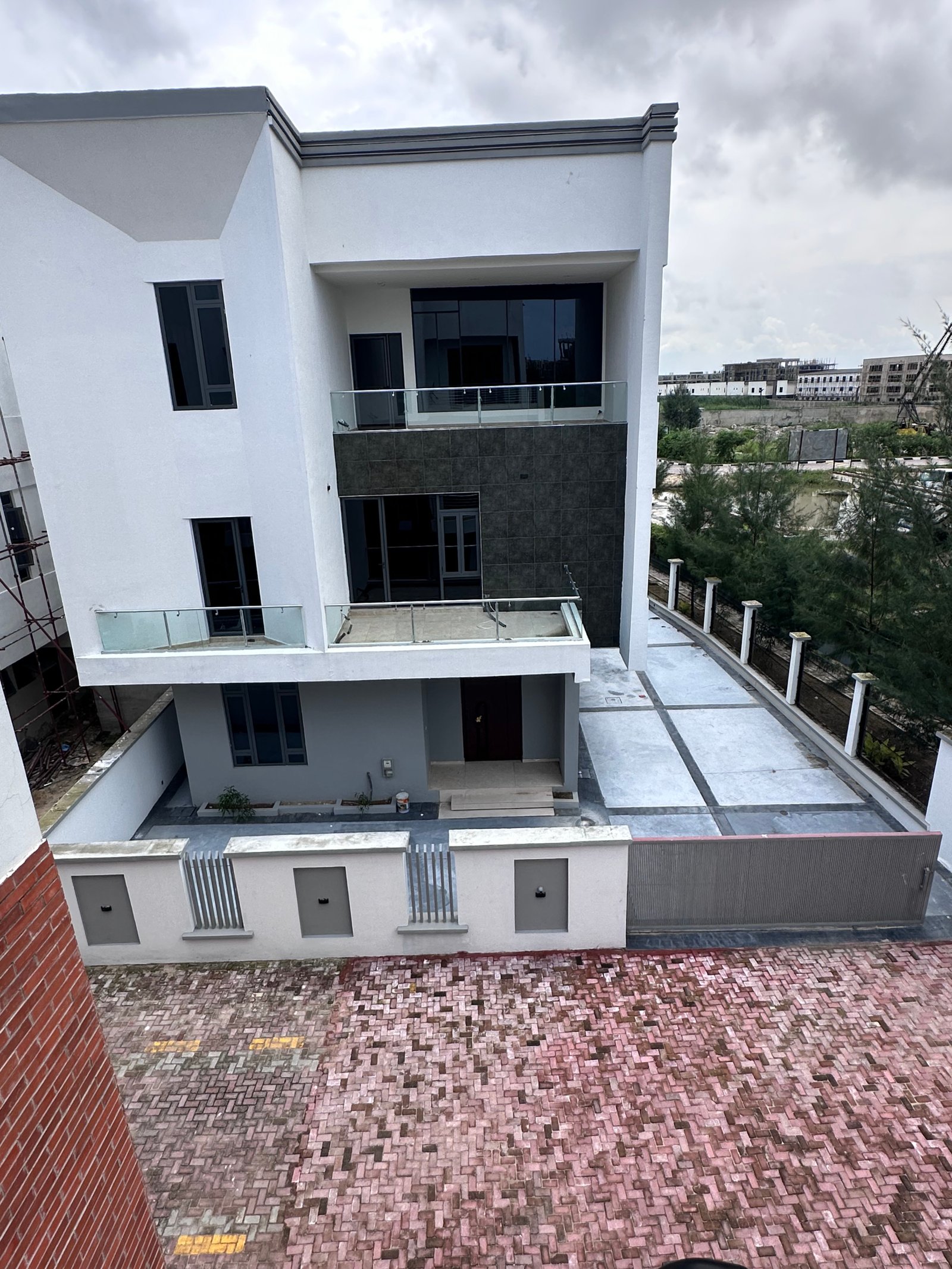 FC6FD274-3249-48A5-9F08-ECC81B0A3479 5 bedroom detached duplex in lekki phase 1